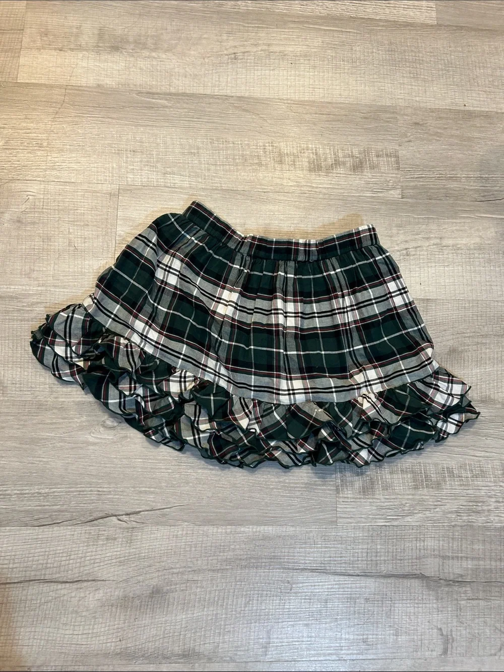 SweetHoney Green Plaid Ruffle Pull On Skort Gil’s Size 10Y